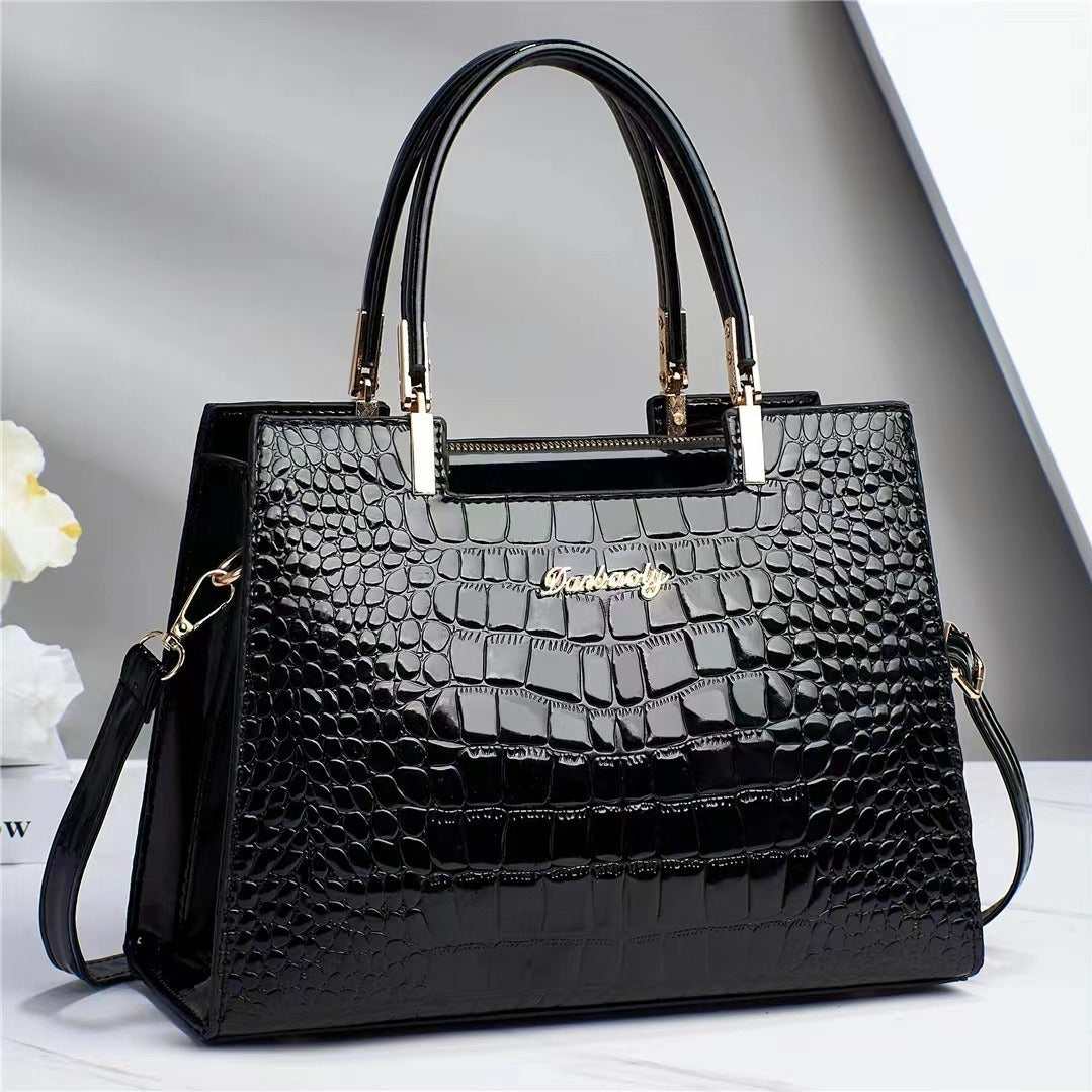 Borsa lucida - Nero (2 rimasti in magazzino) - handbags Women's handbags - Concept Palermo