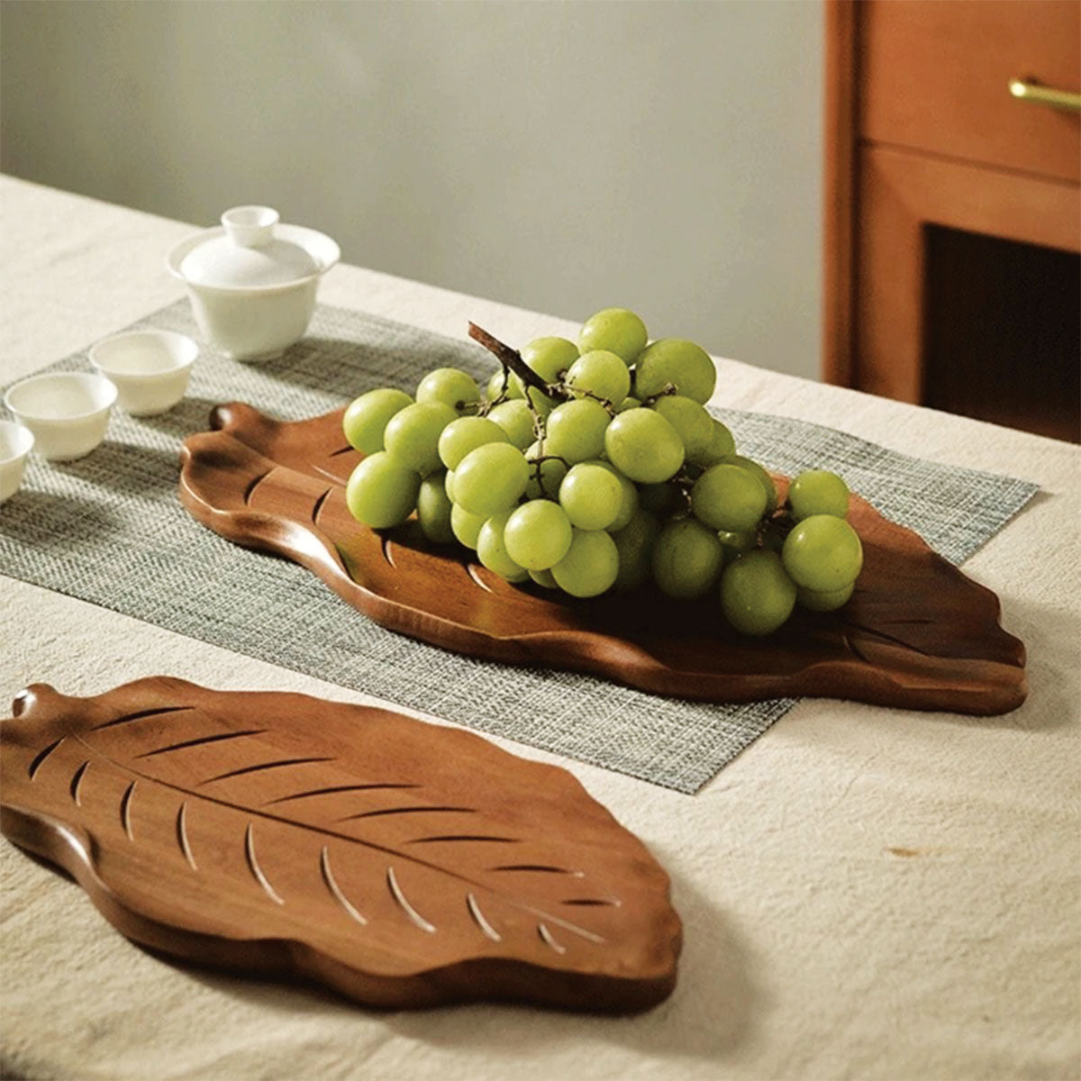 Elegante vassoio da portata in noce ecologico | Ideale per dolci, antipasti e stoccaggio di gioielli - - Kitchen Tableware - Concept Palermo