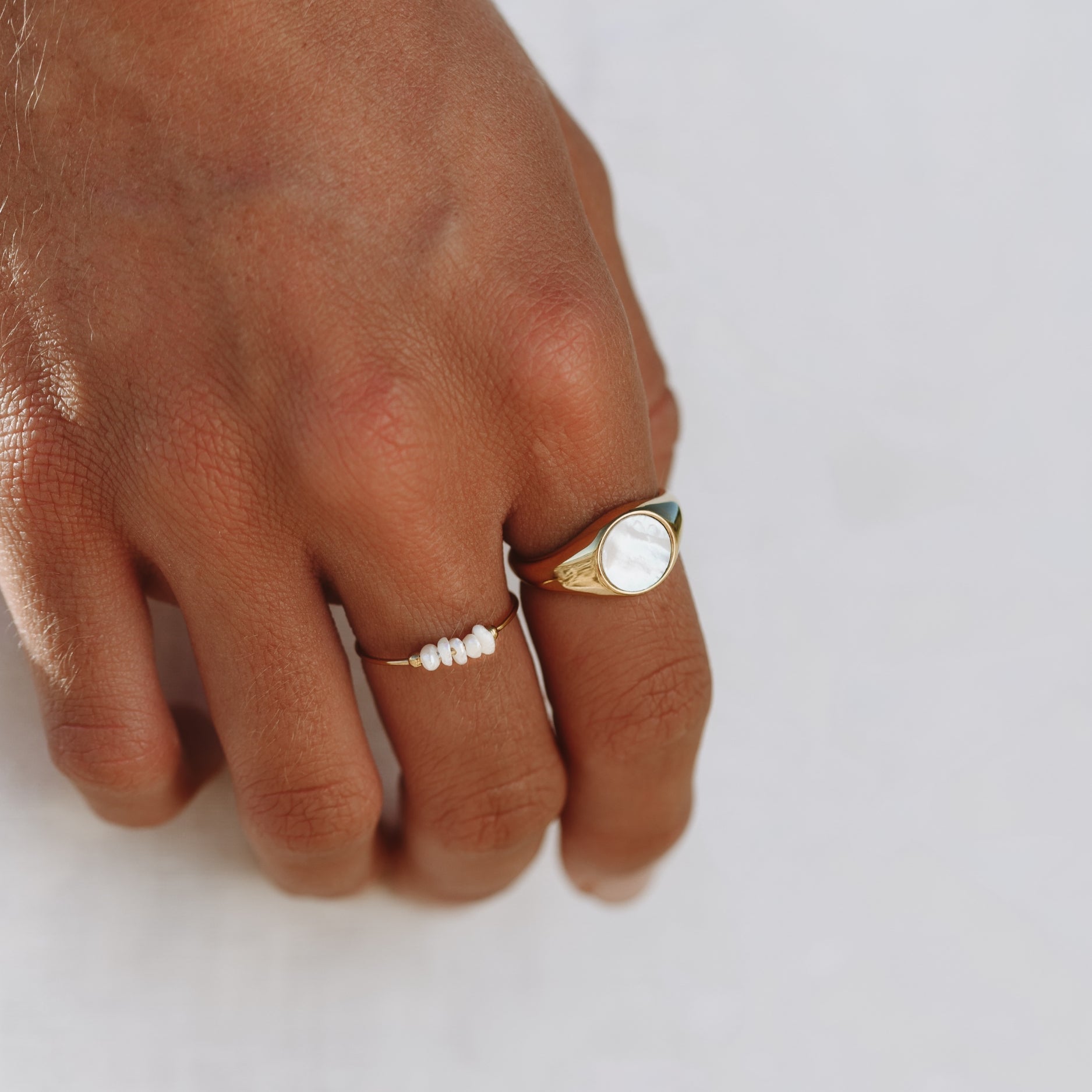 Anello Donna Elegante con Perle d'Acqua Dolce - - acciaio inossidabile anello donna elegante gioiello ipoallergenico oro 18K perle perle d'acqua dolce regolabile - Concept Palermo