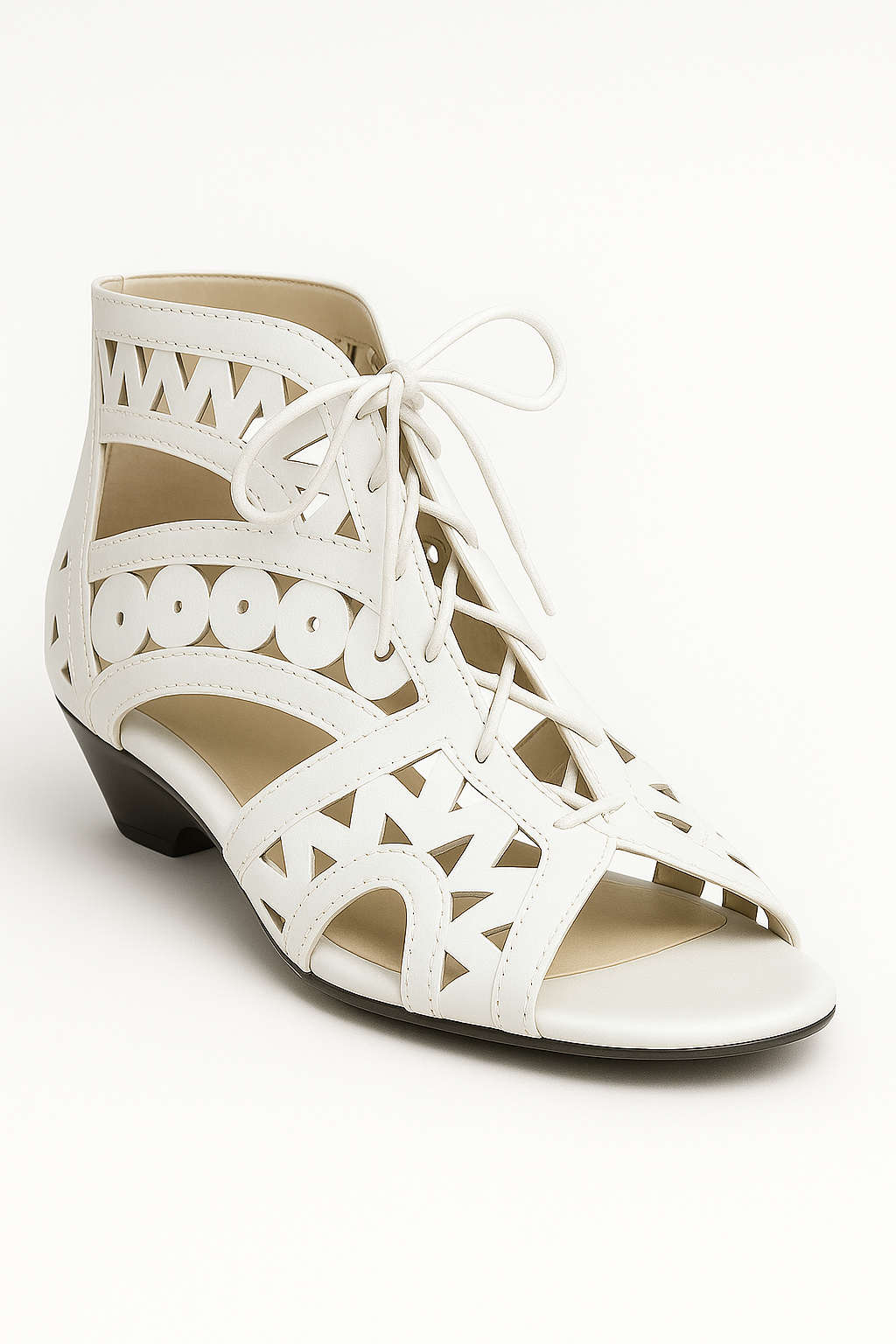 Chloe | Sandali traforati in ecopelle con lacci e zip posteriore - Bianca - breathable sandals casual sandals easy wear sandals elegant sandals fashion sandals - Concept Palermo