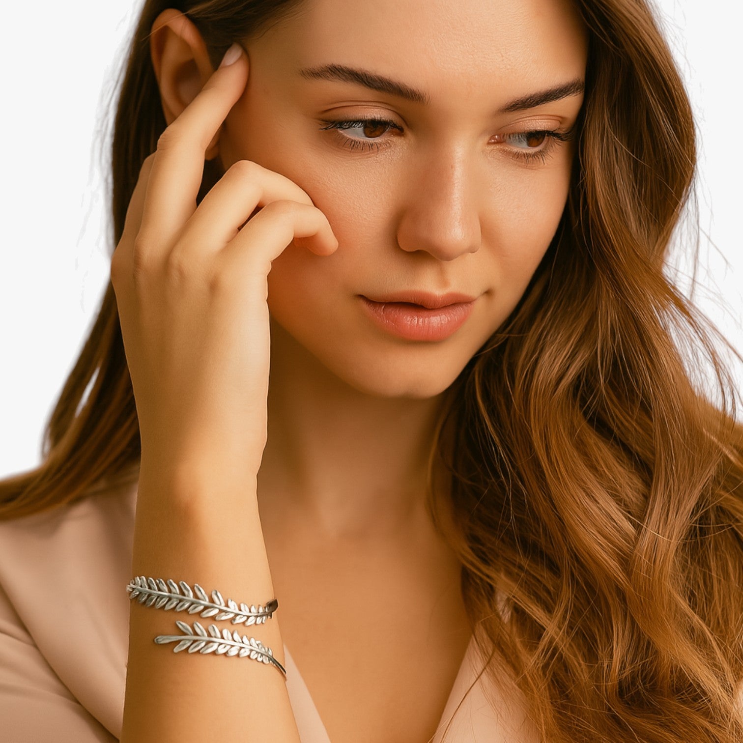 Adele | Bracciale Boho Dorato con Foglia d’Alloro – Eleganza Classica che Ispira - - BRACELET BRACELET FOR WOMEN BRACELETS bracelets for women - Concept Palermo