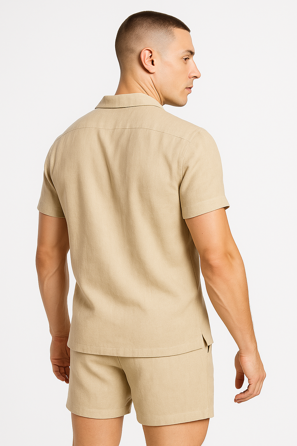 Simone | Breeze Set 2 Pezzi – Il Look Perfetto per Ogni Occasione - - 2-delt sett Breeze sett Casuell antrekk Casuell klær Frisk hele dagen Fukttransporterende Komfortabelt antrekk Komfortabelt sett Krageskjorte Lettvekts sett Matchende shorts Mote sett Pustende stoff Sommerantrekk Stilig sett Uanstrengt stil Uanstrengt utseende Utendørs klær - Concept Palermo