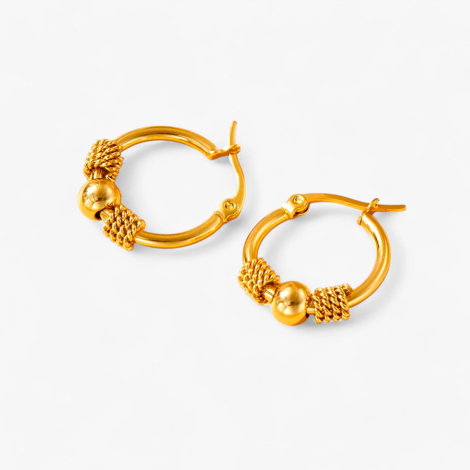 Geneva | Elegante hule vævede guldøreringe - - EARRINGS Earrings for Women Girls New Fashion Earrings - Concept Palermo