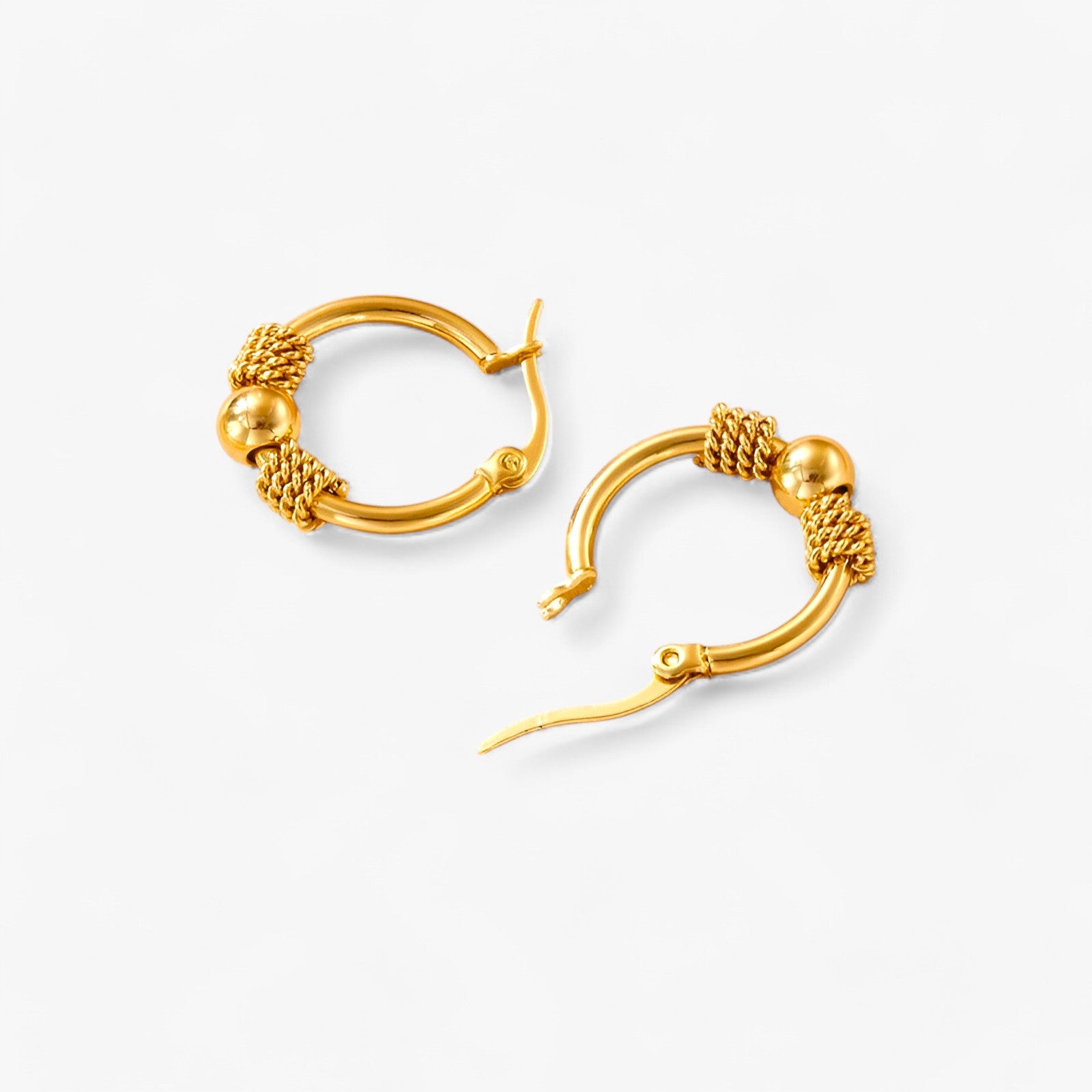 Geneva | Elegante hule vævede guldøreringe - - EARRINGS Earrings for Women Girls New Fashion Earrings - Concept Palermo