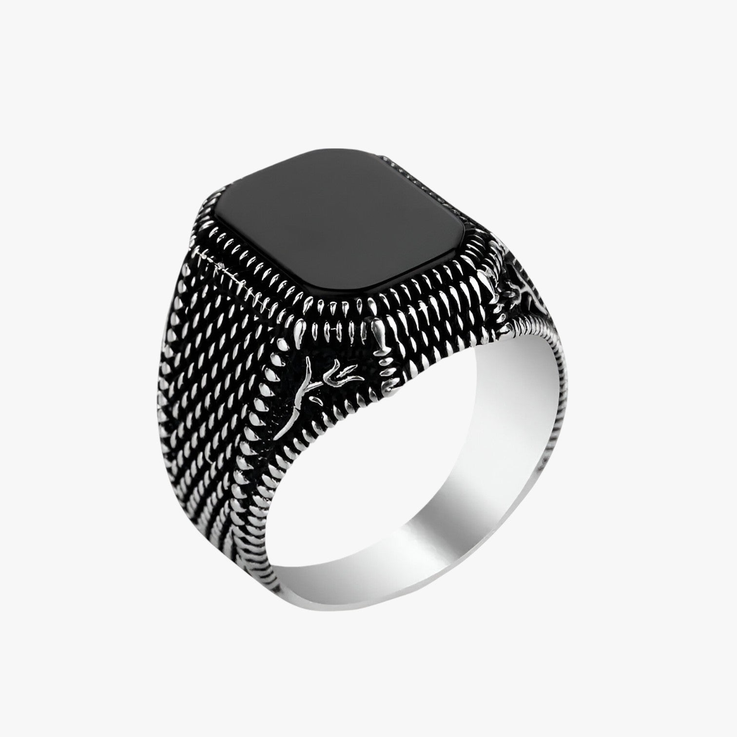Emory | Anello in zirconia fatto a mano con unico motivo floreale - - mens accessory mens ring Rings - Concept Palermo