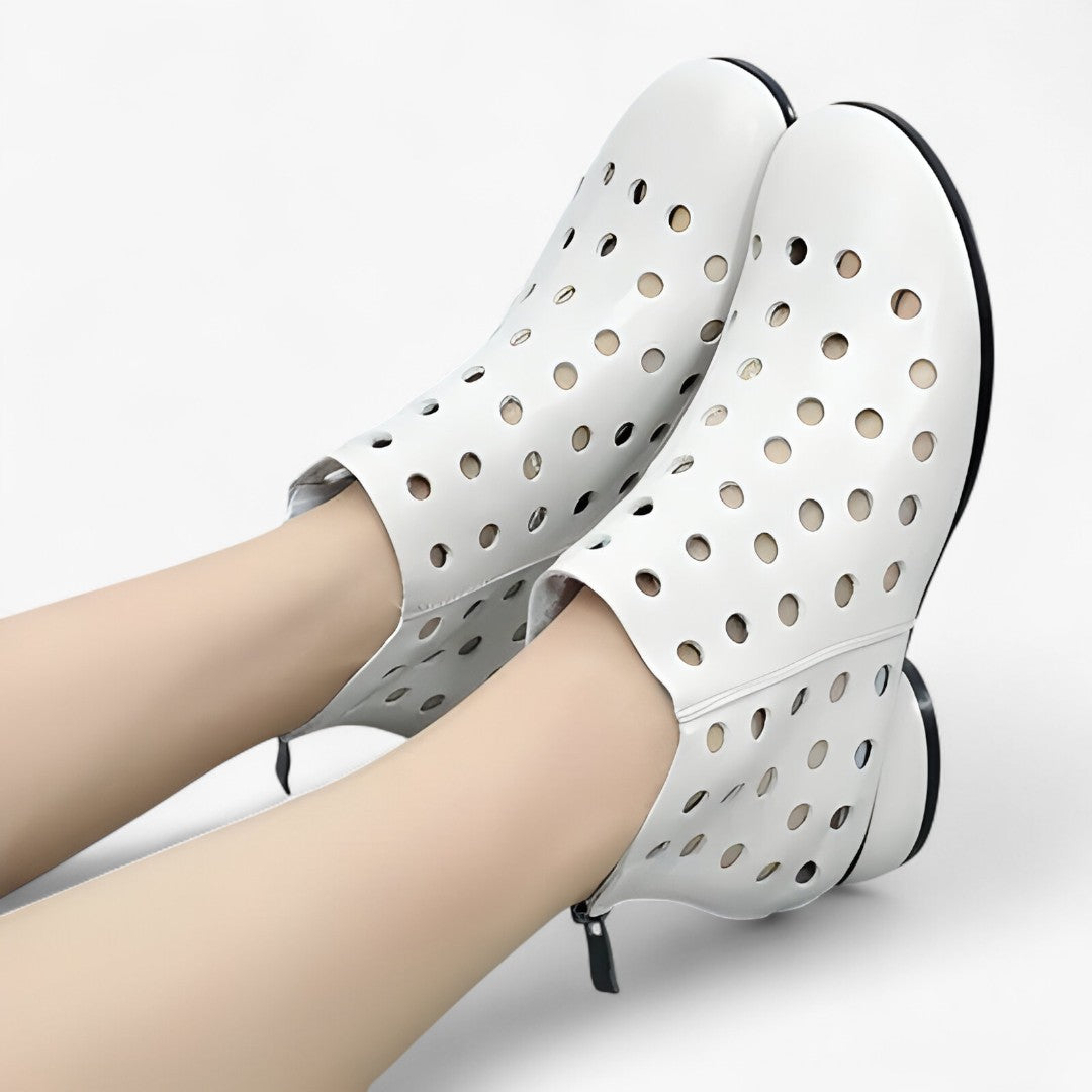 Jane | Stivaletti estivi in pelle traspirante con tacco e cerniera posteriore - Beige - BOOTS Boots & Shoes - Concept Palermo