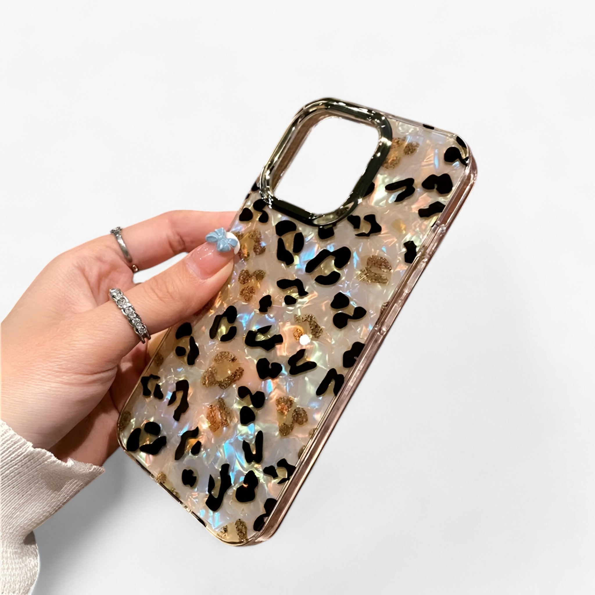 Valérie | Copri auricolari Aurora Leopard Shell - - Fashion Phone Case leopard phone case - Concept Palermo