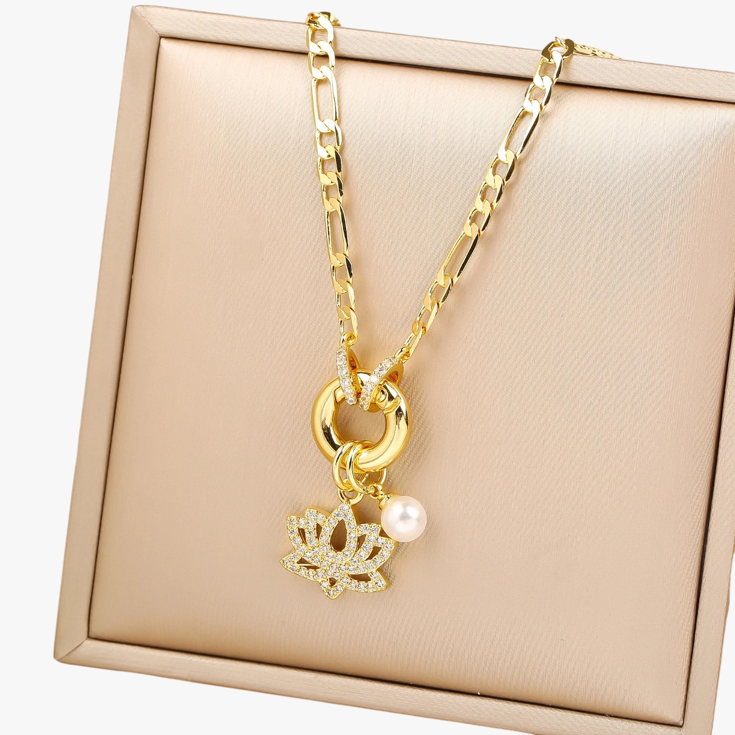 Malia | Collana con Ali e Fiori di Conchiglia Brillanti - Collana 3 - elegant womens necklaces Fashion Necklaces necklace NECKLACES Necklaces for Women - Concept Palermo