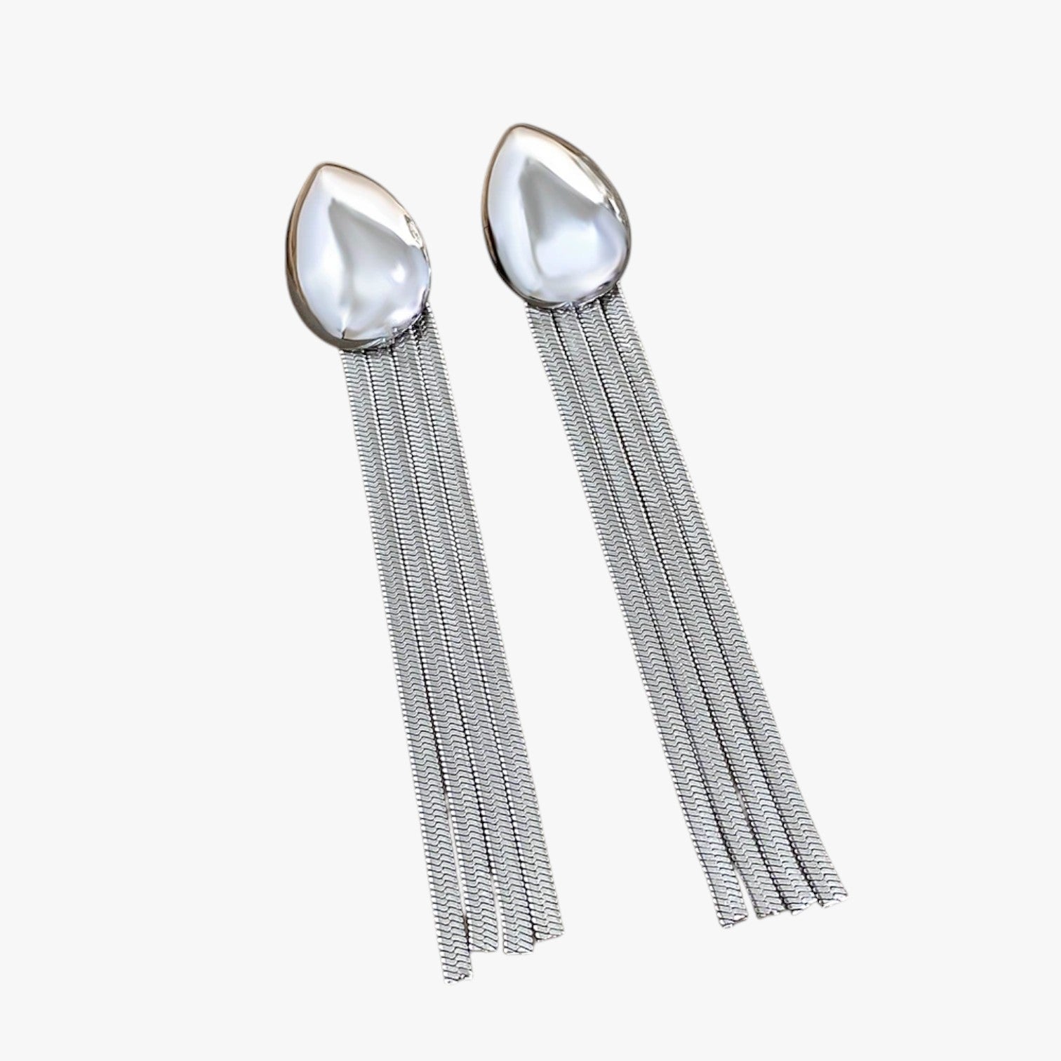 Flora | Orecchini a Goccia con Nappa Lunga Brillante - argento - EARRINGS Earrings for Women Girls New Fashion Earrings - Concept Palermo