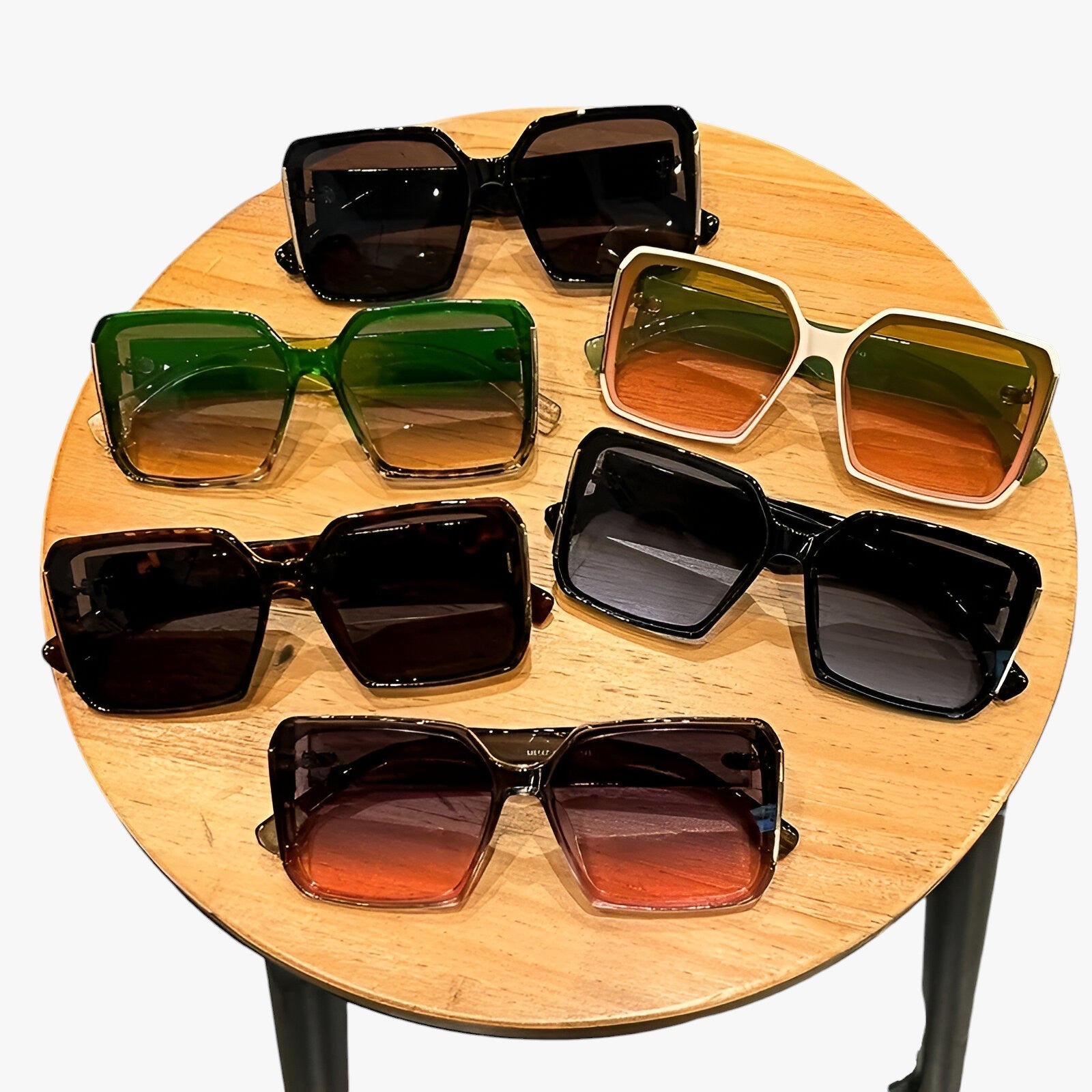 Lainey | Occhiali da sole oversize con lenti sfumate per look estivi alla moda - - Fashion Sunglasses Sunglasses - Concept Palermo