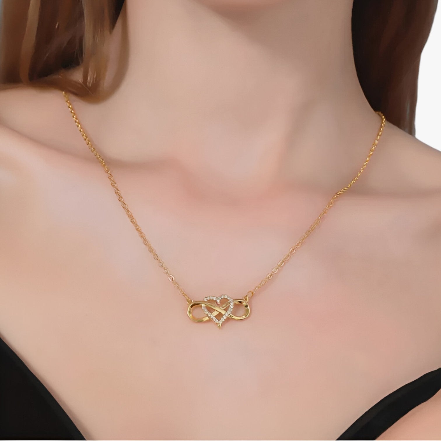 Chana | Elegante collana con ciondolo a forma di cuore - - elegant womens necklaces necklace NECKLACES Necklaces for Women - Concept Palermo