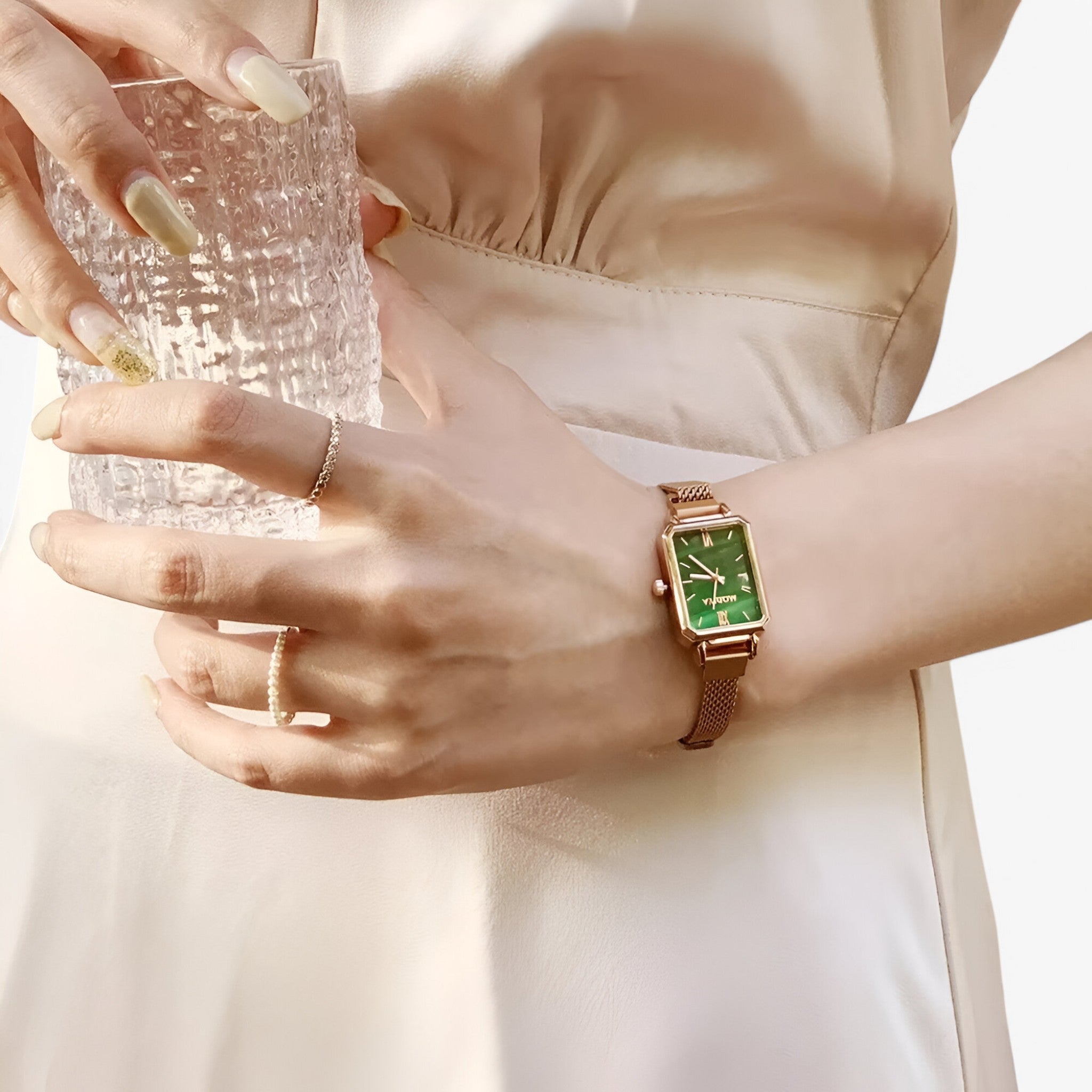 Sabrina | Orologio da donna quadrato con quadrante verde e cinturino magnetico - - female watch watch for women - Concept Palermo