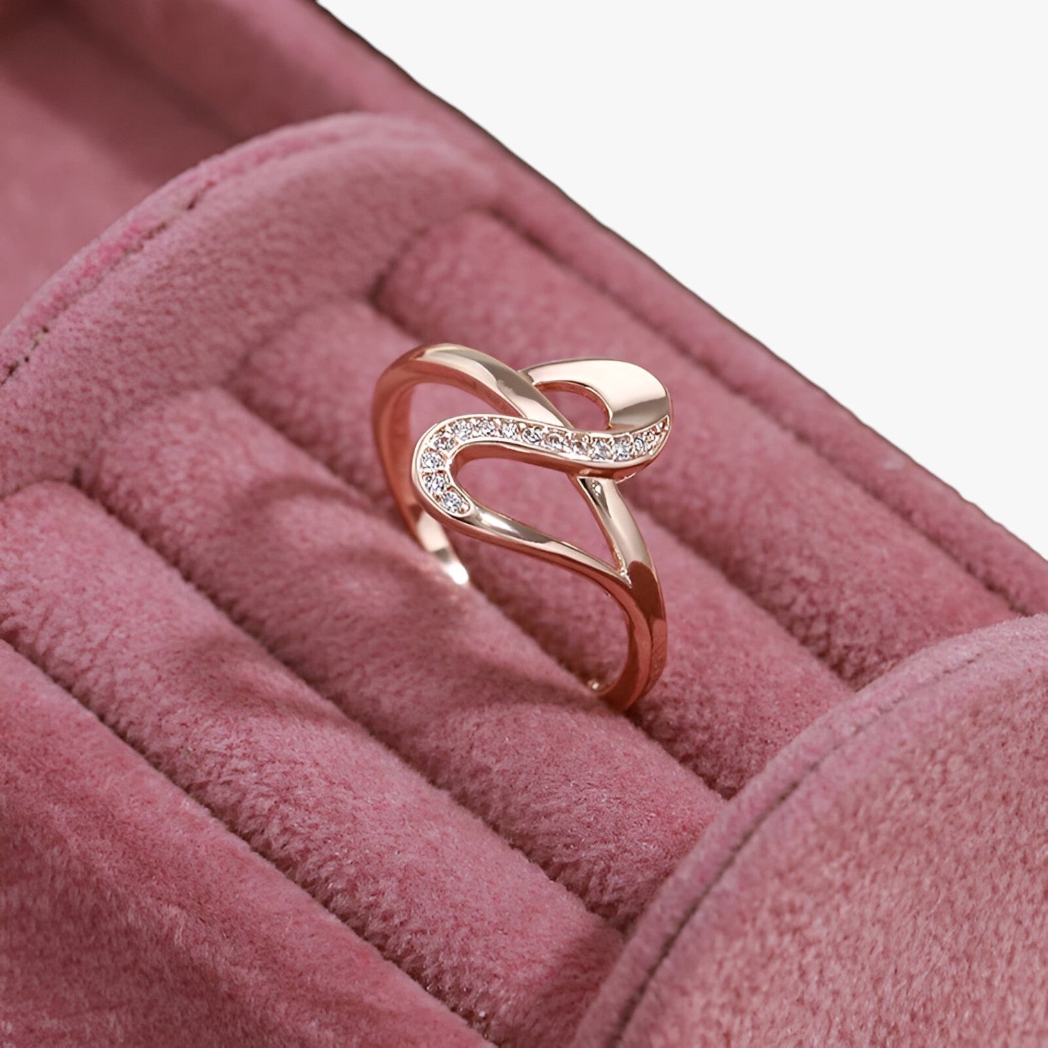 Kiara | Elegante anello in oro rosa con zirconi - - Ring Rings women ring womens ring - Concept Palermo