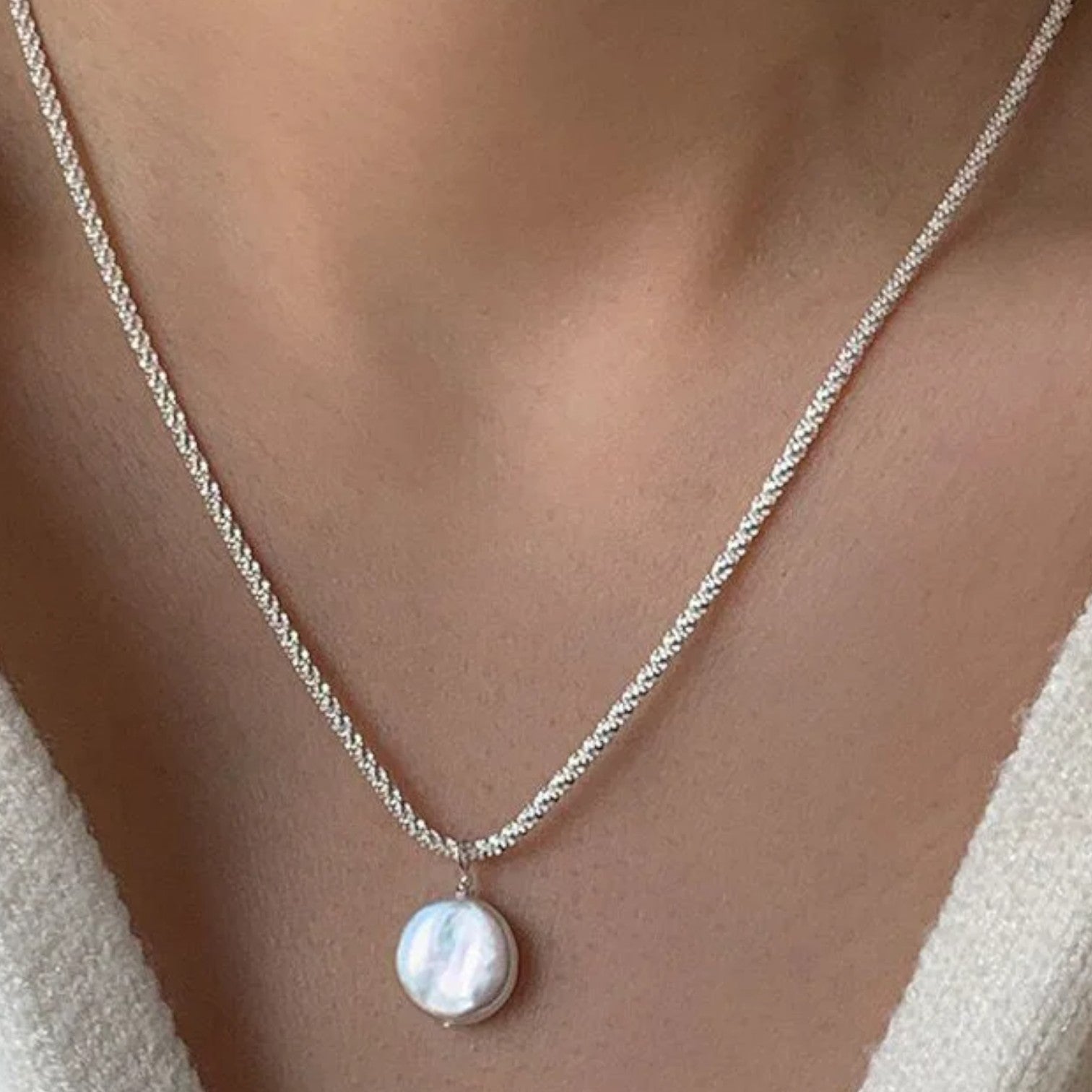 Evelynn | Collana Choker con Perla in Argento 925 - platino - elegant womens necklaces Fashion Necklaces necklace NECKLACES Necklaces for Women - Concept Palermo
