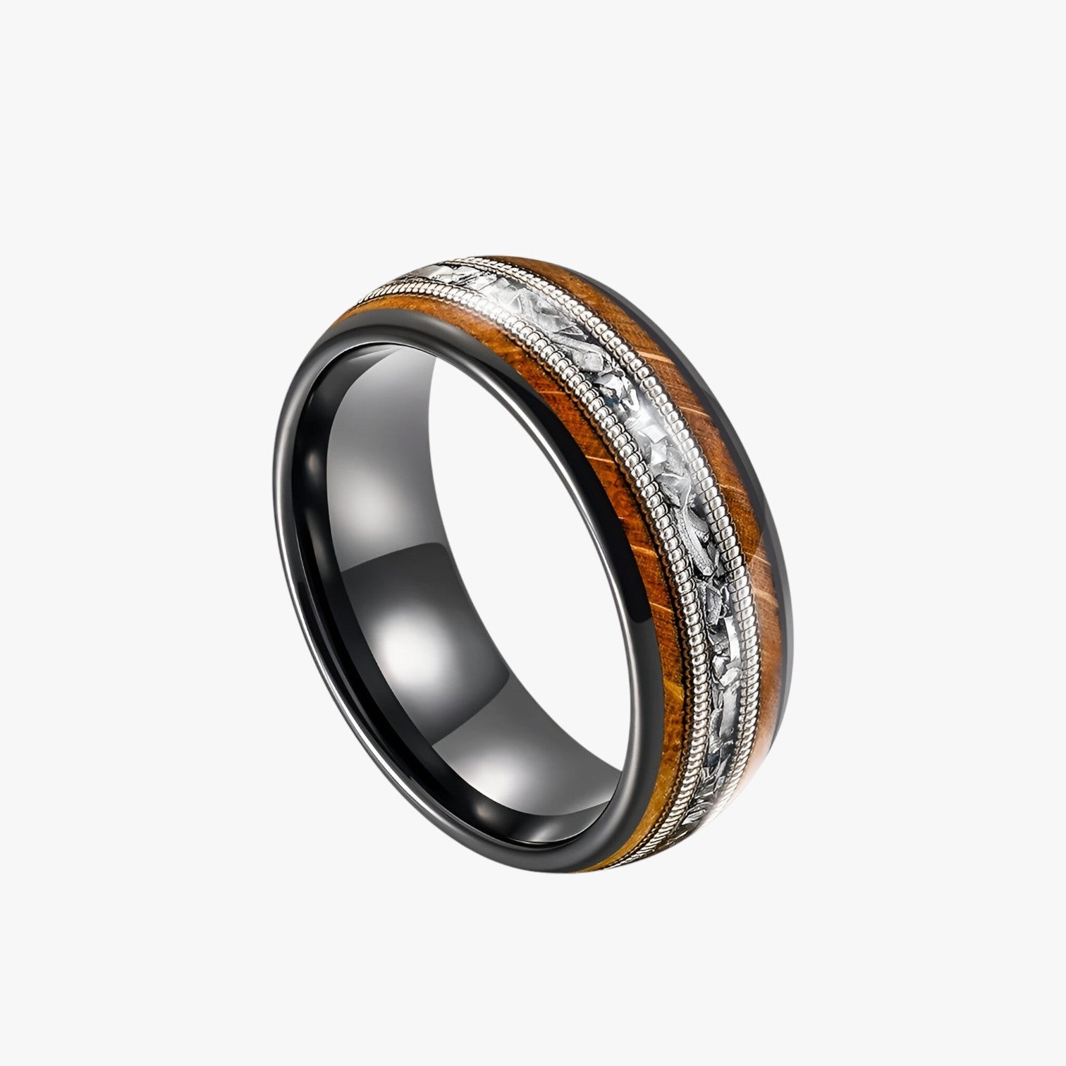 Mariano | Anello di legno con corde di chitarra e accenti di botti di whisky - - mens accessory mens ring Rings - Concept Palermo