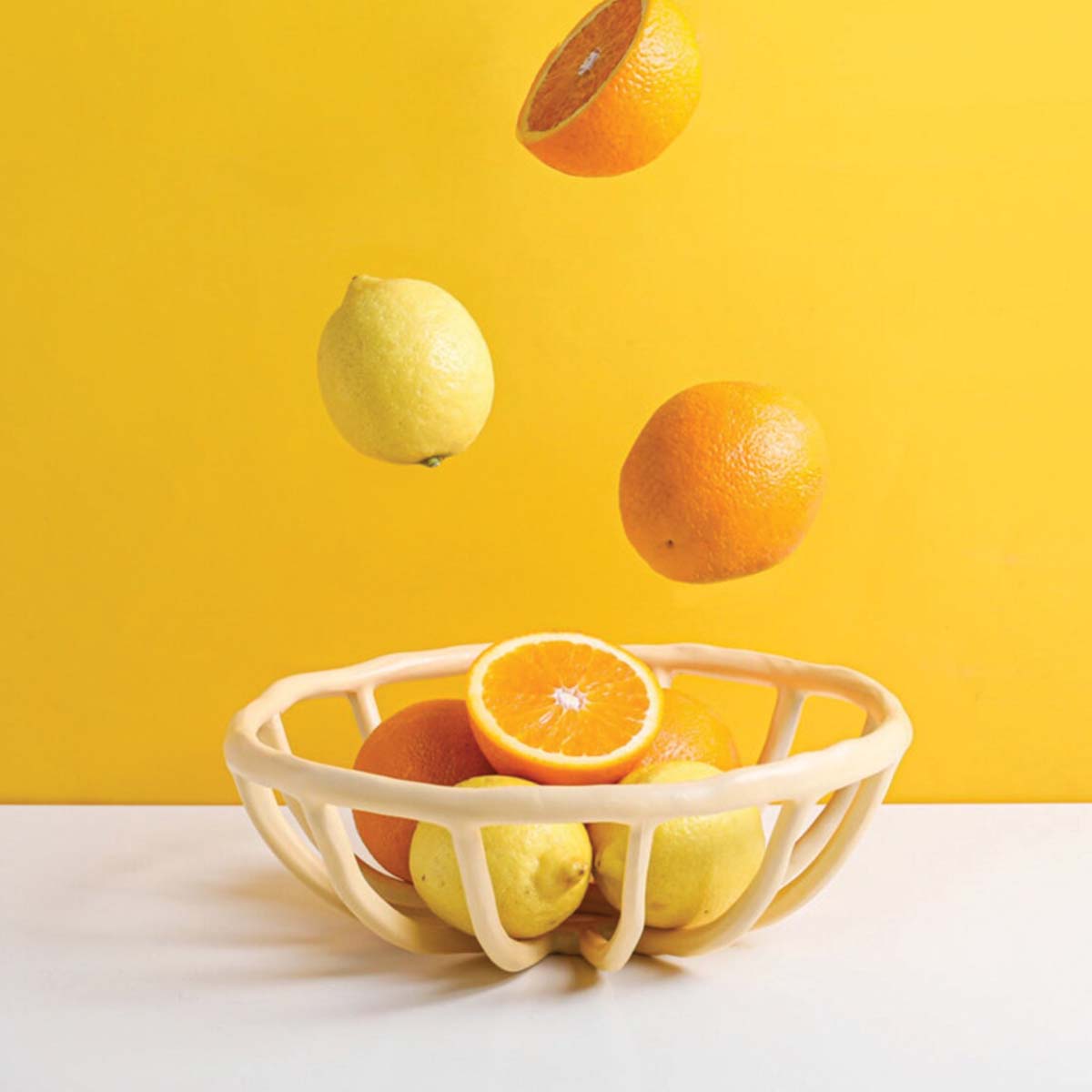 Ciotola di Frutta in Resina Artistica con Design Elegante - - Ceramics Decor Kitchen - Concept Palermo