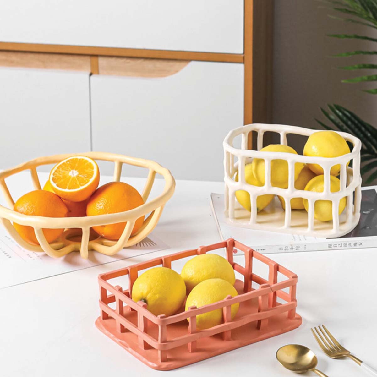 Ciotola di Frutta in Resina Artistica con Design Elegante - - Ceramics Decor Kitchen - Concept Palermo