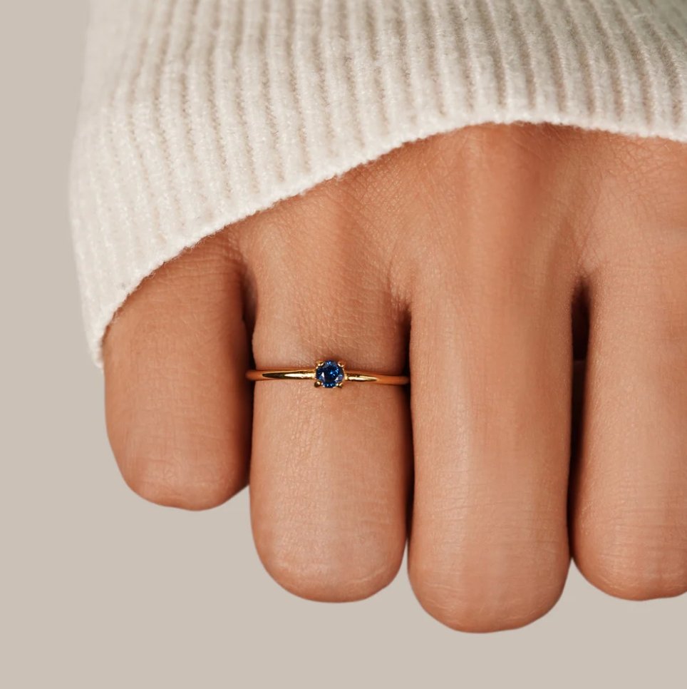 Anello in oro 18K con pietra del mese di nascita - - August23 AV7 AV7+W AV7+W+AUG23 AV7+W+AUG23+SEP23 EverydayEssential EverydayEssentials gold HYPOALLERGENIC New New Arrivals Ring Stainless - Concept Palermo