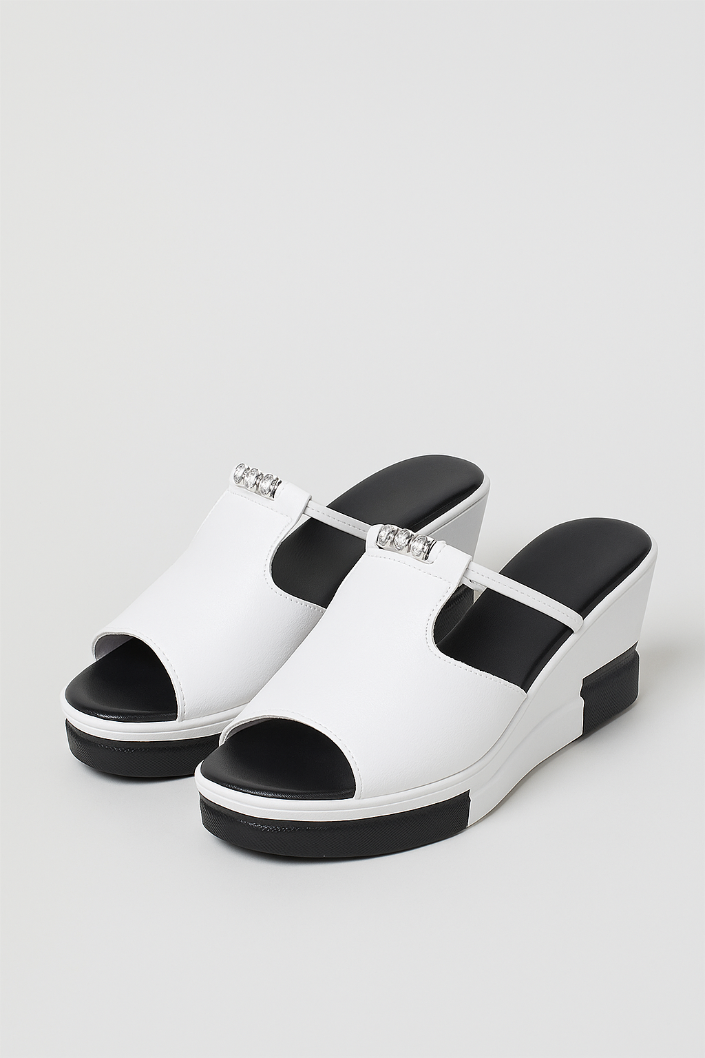Arianna | Eleganti zeppe con ornamento per gioielli e suola bicolore - Bianco - fashion Fashion & Casual fashion sandals Sandals WOMEN Women fashion womens fashion - Concept Palermo